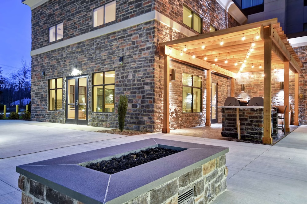 Homewood Suites by Hilton Orange New Haven - photo 42