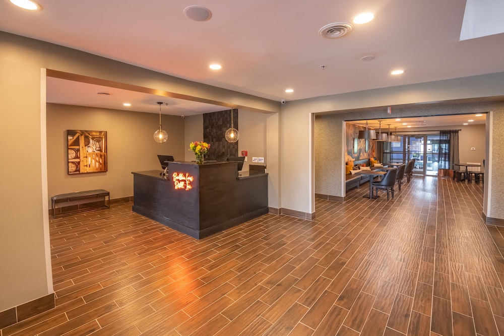 Distill Inn - photo 2