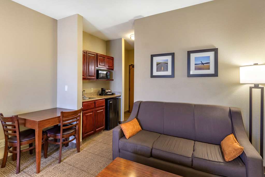 Comfort Inn Evansville Casper - photo 21