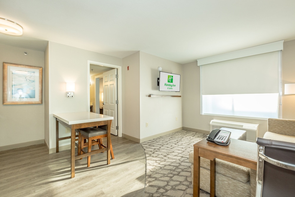 Holiday Inn Hotel & Suites Peachtree City by IHG - photo 21
