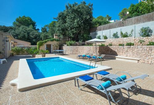 Owl Booking Villa Vallori 5 Min Walk to the Beach — 4-Star Luxury Hotel in Pollenca, Spain