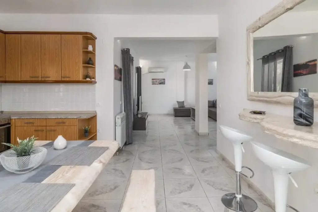 Giannoulis Hotel in Adamas, Greece