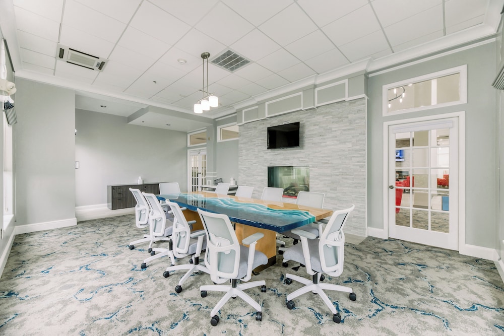 Hilton Garden Inn Outer Banks Kitty Hawk - photo 55