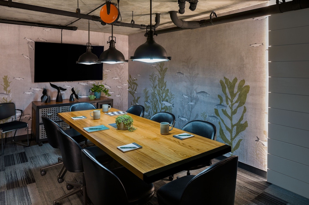 Moxy San Diego Downtown Gaslamp Quarter - photo 30