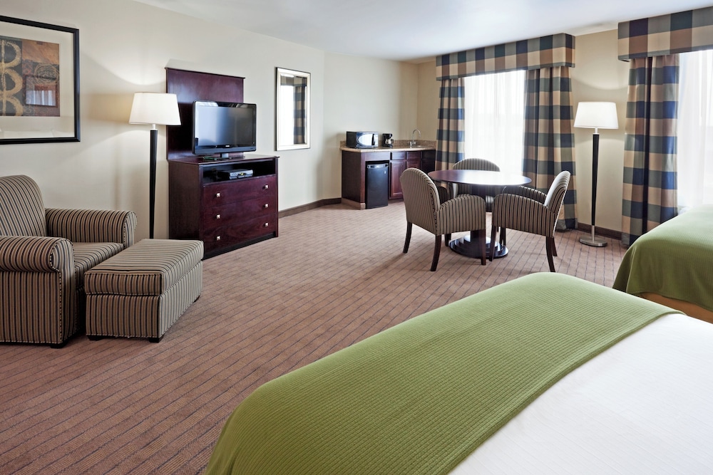 Holiday Inn Express Hotel & Suites Syracuse North Cicero by IHG - photo 7