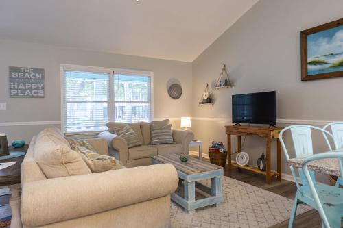 Nanas Nest by Oak Island Accommodations - photo 13