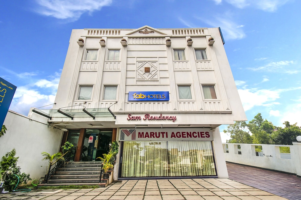 Fabhotel Sam Residency in Coimbatore, India
