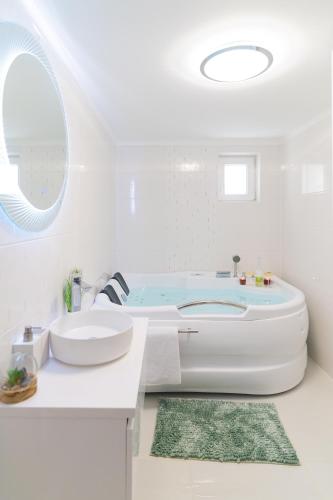 Eternity Apartmanház — 4-Star Luxury Hotel in Keszthely, Hungary