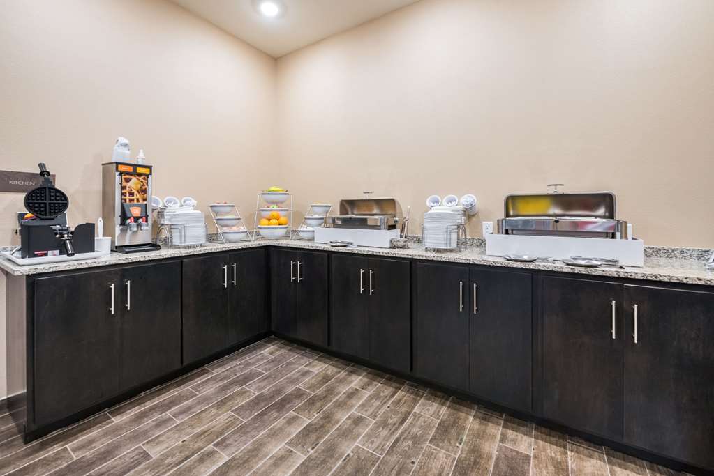 Comfort Suites Marysville Columbus Northwest - photo 50