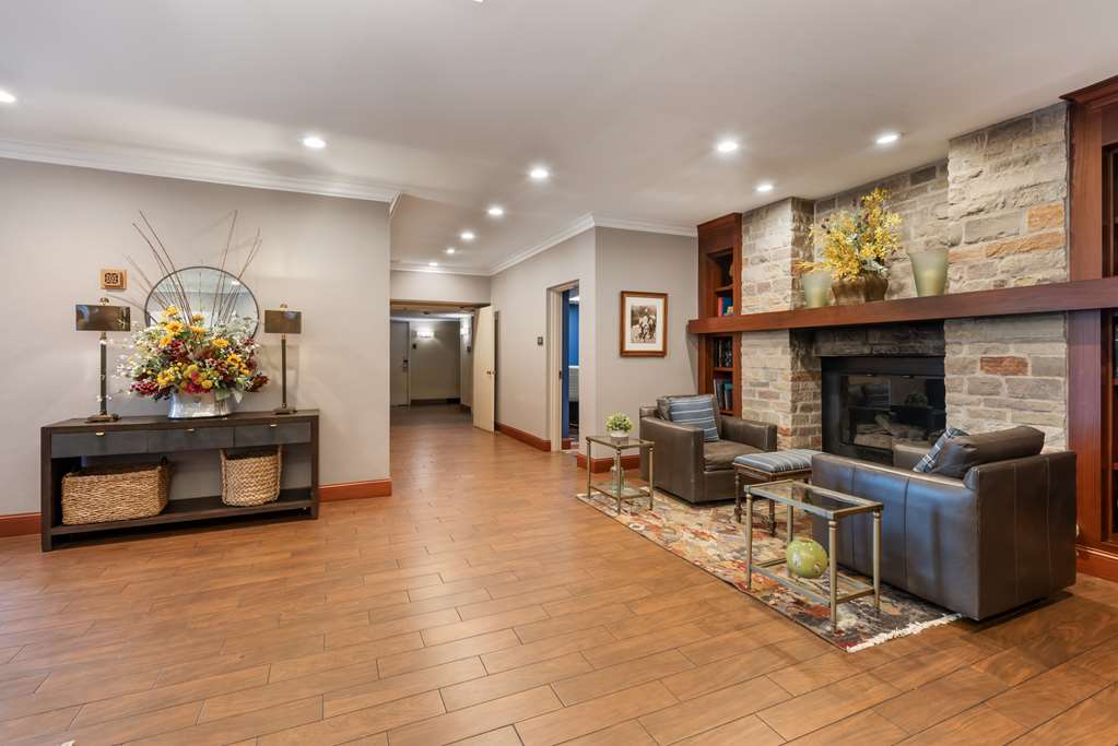 Best Western Plus White Bear Country Inn - photo 12
