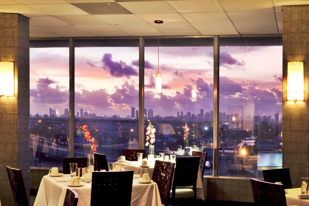 Holiday Inn Miami International Airport by IHG - photo 10