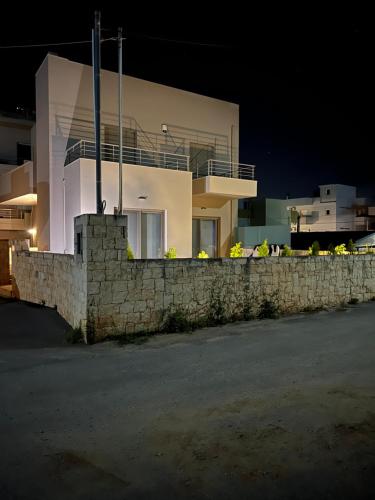 The House — Agia Marina — photo 2
