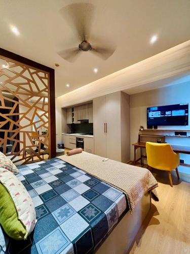 Vaelora Stay Luxury Studio in Ghaziabad, India