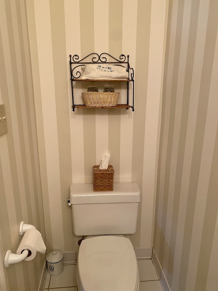 The Cypress Inn Bed & Breakfast - photo 80