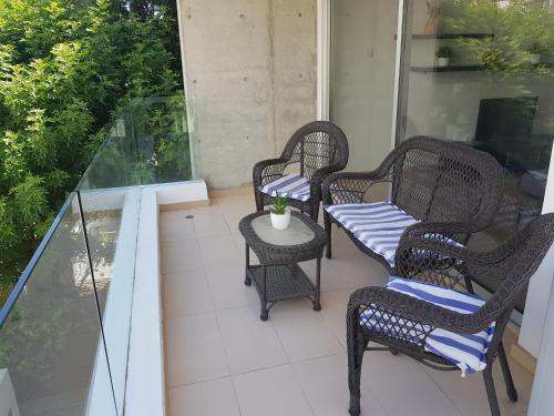 Achillion Gardens near UNIC By 'Flats Nicosia'