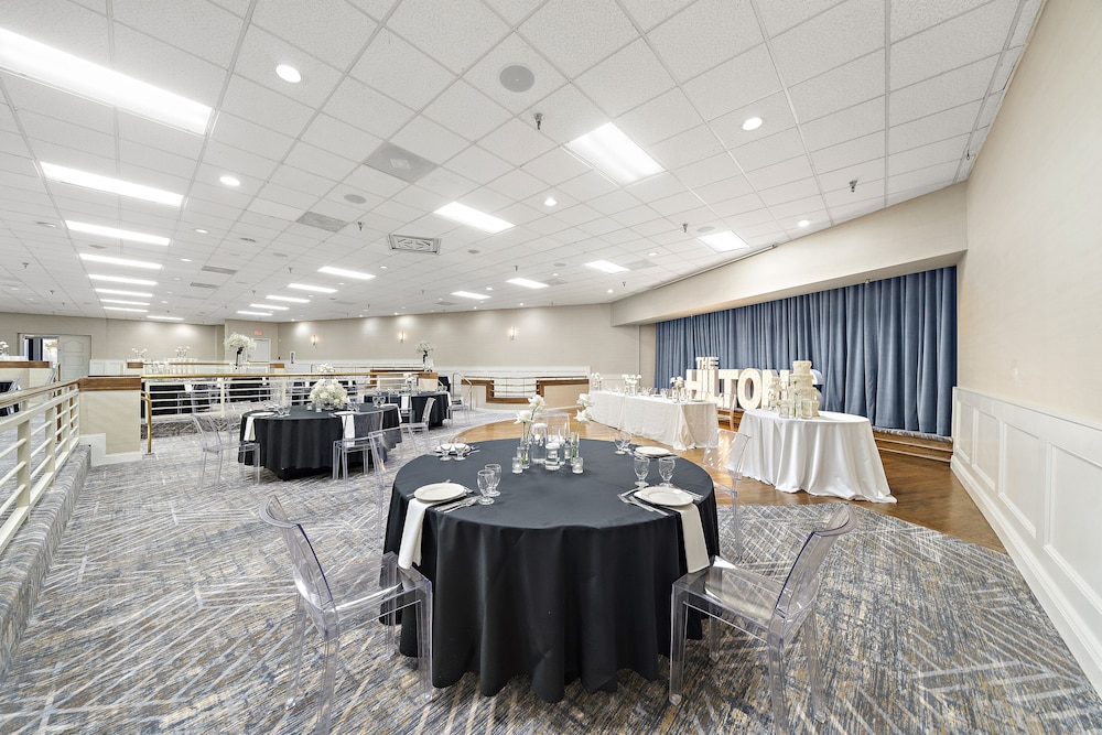 Hilton College Station & Conference Center - photo 75