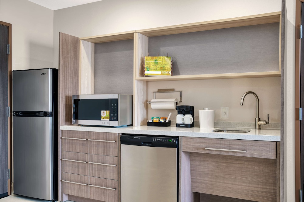 Home2 Suites by Hilton Batesville - photo 14