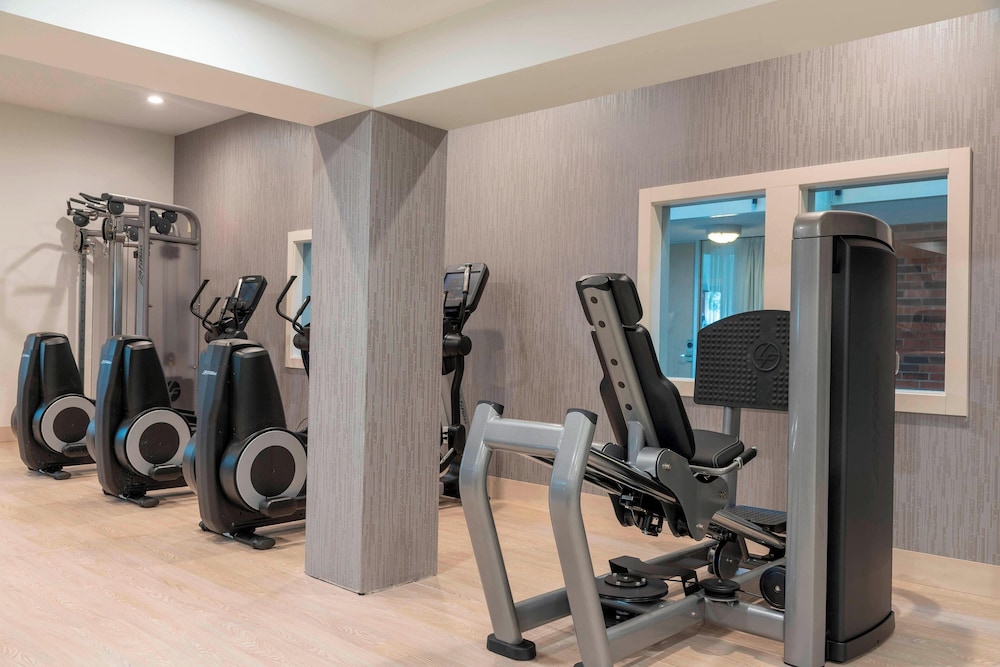 Delta Hotels by Marriott Kalamazoo Conference Center - photo 22