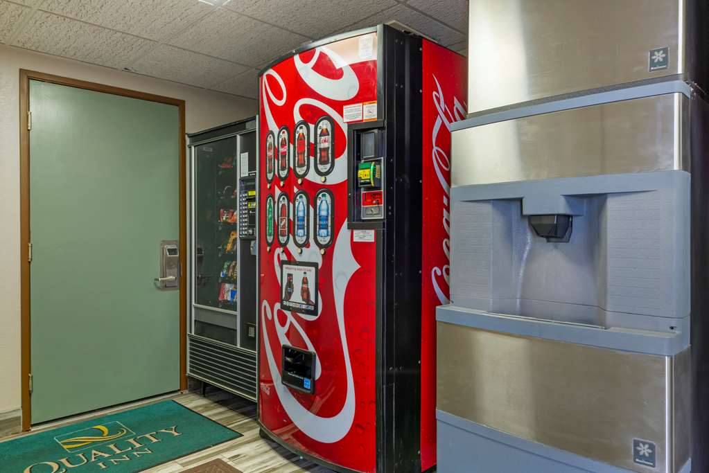 Quality Inn Newnan Atlanta South - photo 30