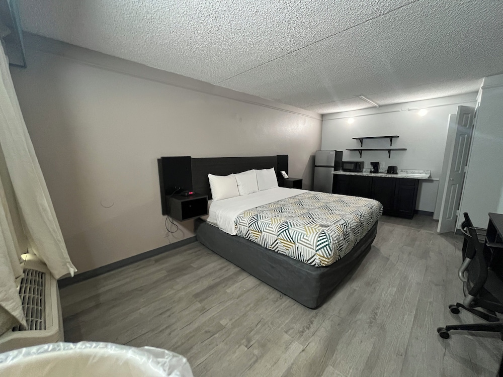 Studio 6 Phoenix AZ Midtown - photo 8