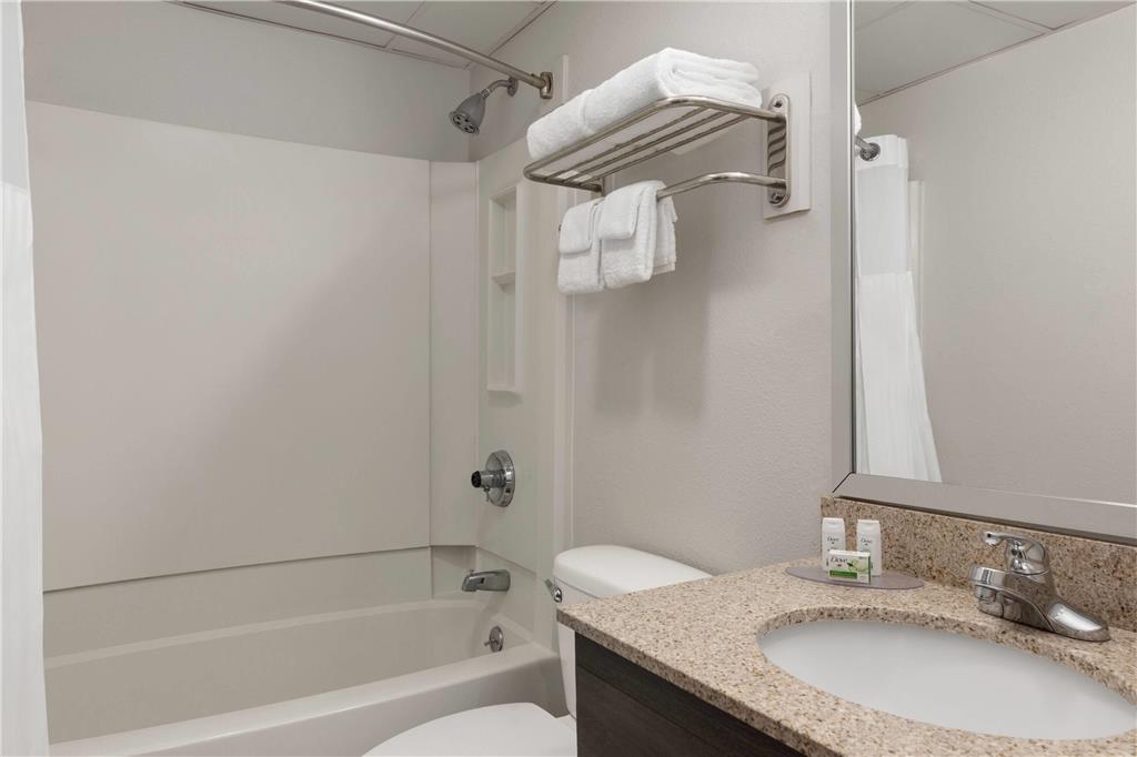 Baymont by Wyndham Branford New Haven - photo 21