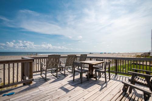 Beside the Sea by Oak Island Accommodations - photo 37