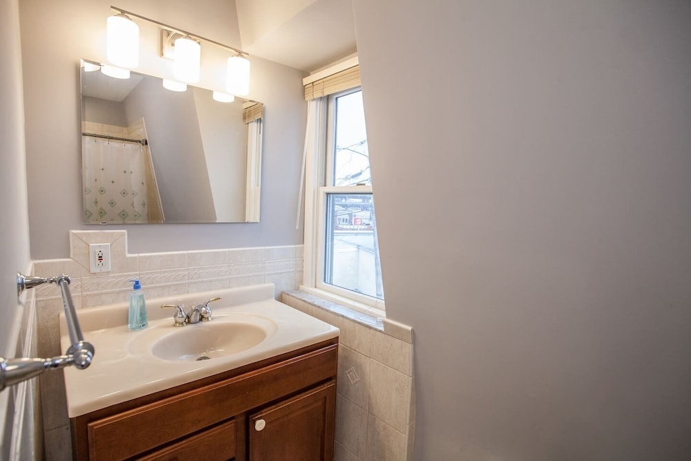 Sleep10 2 Full Bath 5bed Near Northend & Dowtown - photo 20