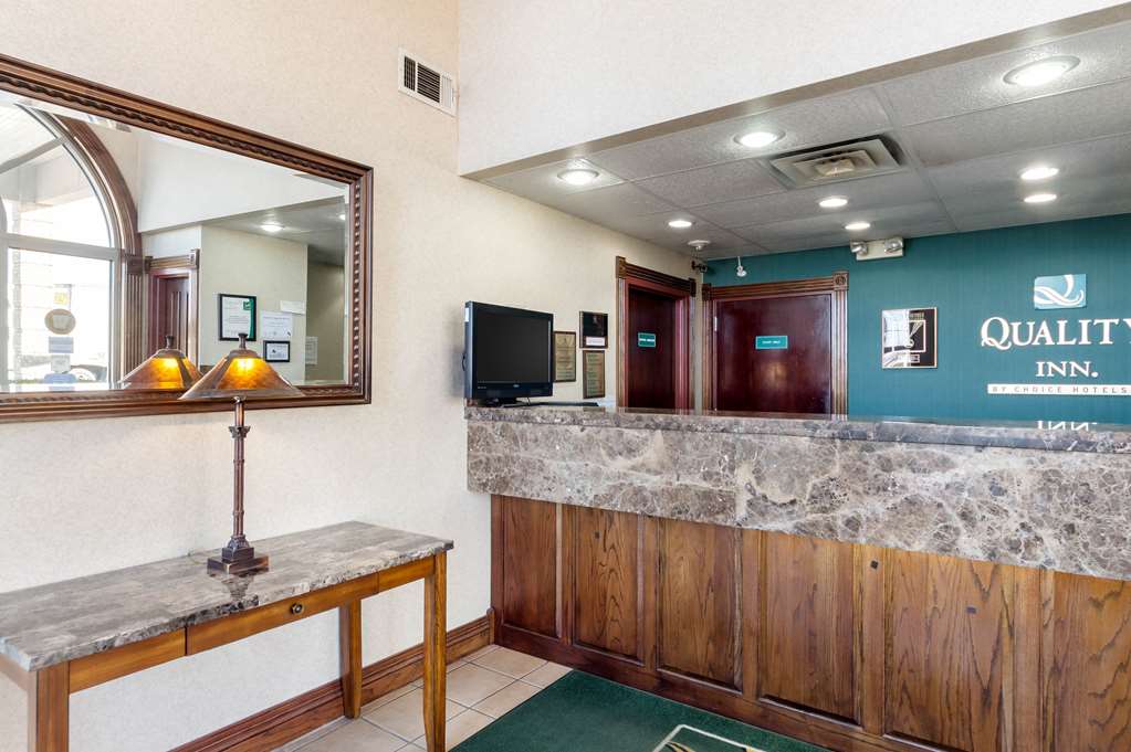 Quality Inn Siloam Springs West - photo 6