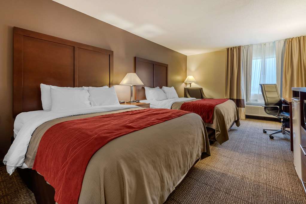 Comfort Inn Warren I 69 - photo 12