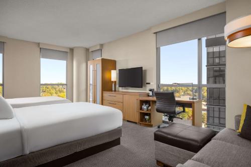 Hyatt Place Iowa City Downtown - photo 38