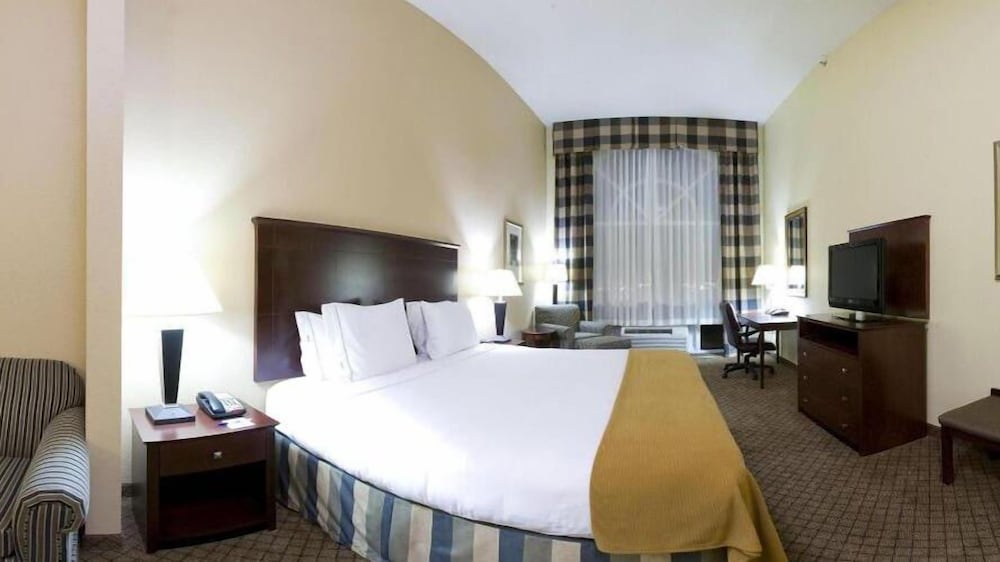 Holiday Inn Express & Suites Millington by IHG - photo 11