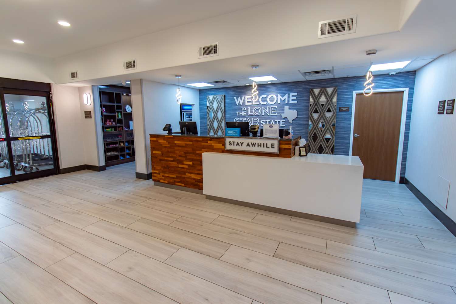Hampton Inn & Suites Denton - photo 22
