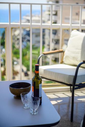 Batis Sea View — 4-Star Luxury Hotel in Athens, Greece