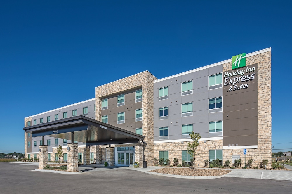 Holiday Inn Express And Suites West Omaha Elkhorn an IHG Hotel - featured photo
