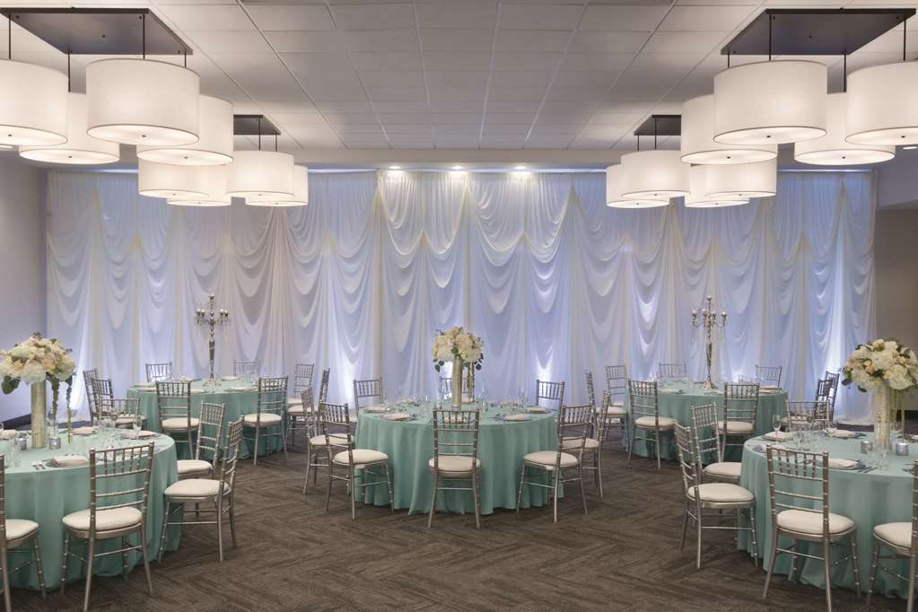 Hyatt Place Chicago O'Hare Airport - photo 32