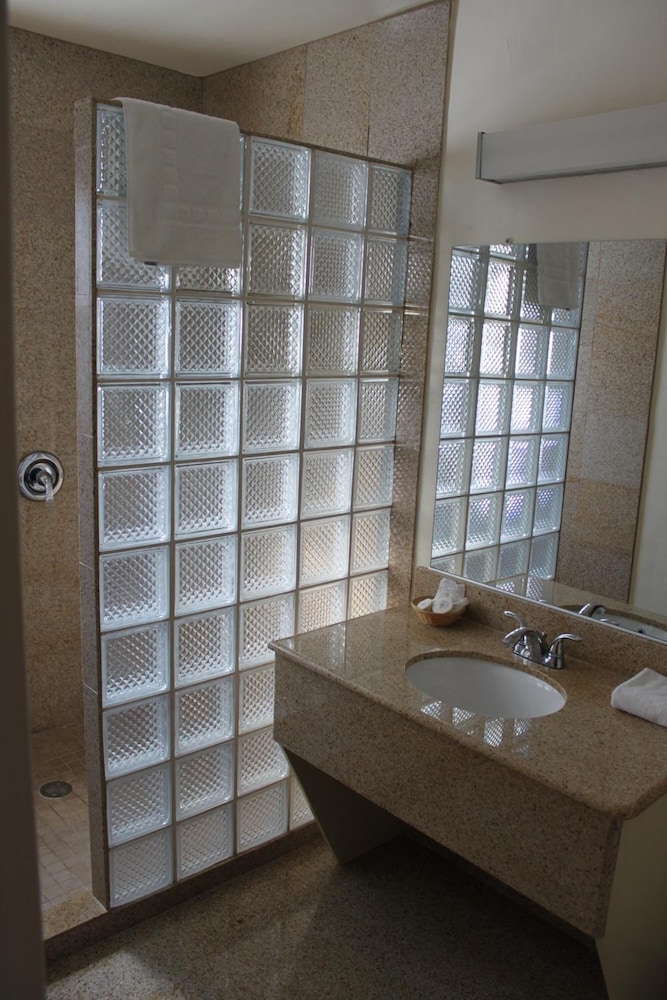 Villa Inn - photo 28