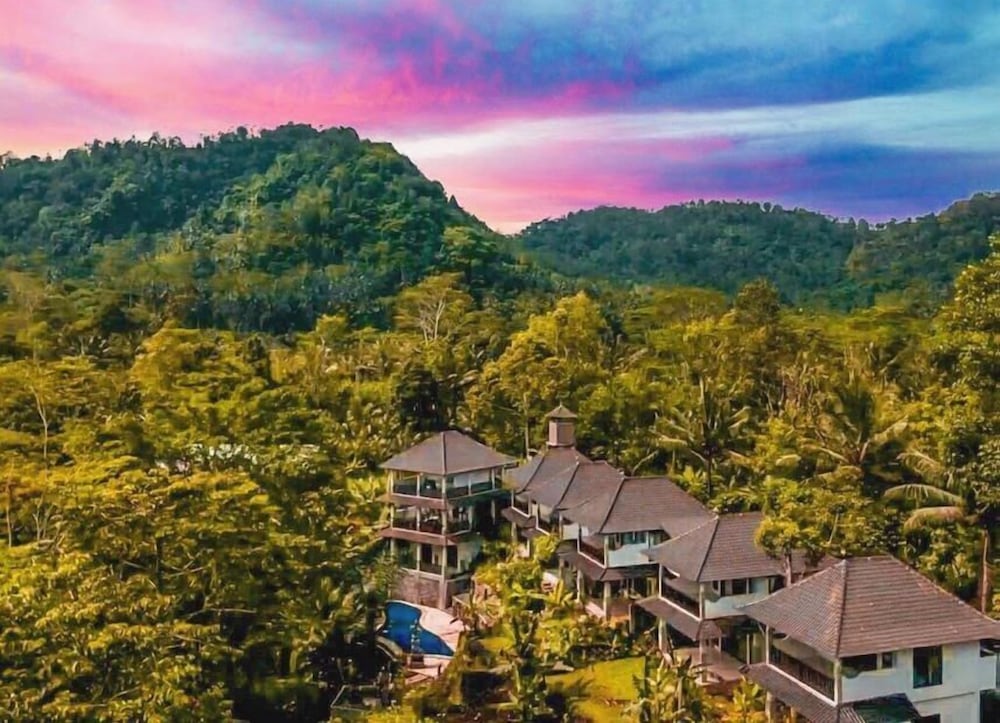 Sweet Escape - carbon neutral hotel in Sidemen