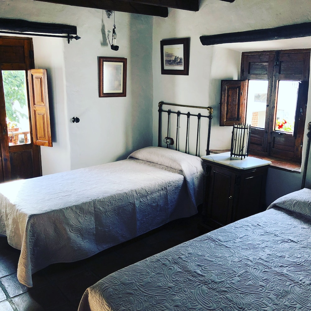 Hotel Posada Del Bandolero — Almachar — photo 4