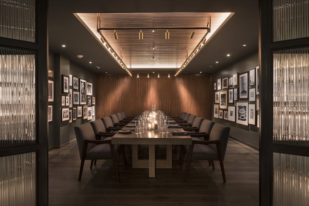 Four Seasons Hotel Houston - photo 85
