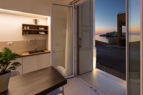 Dimora Della Vener Luxury Home — 4-Star Luxury Hotel in Vieste, Italy