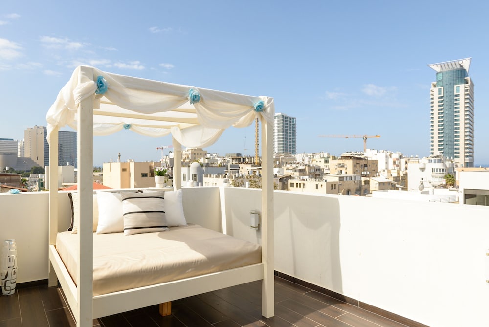 Penthouse Duplex 3 Terraces Parking - last minute hotel in Tel Aviv