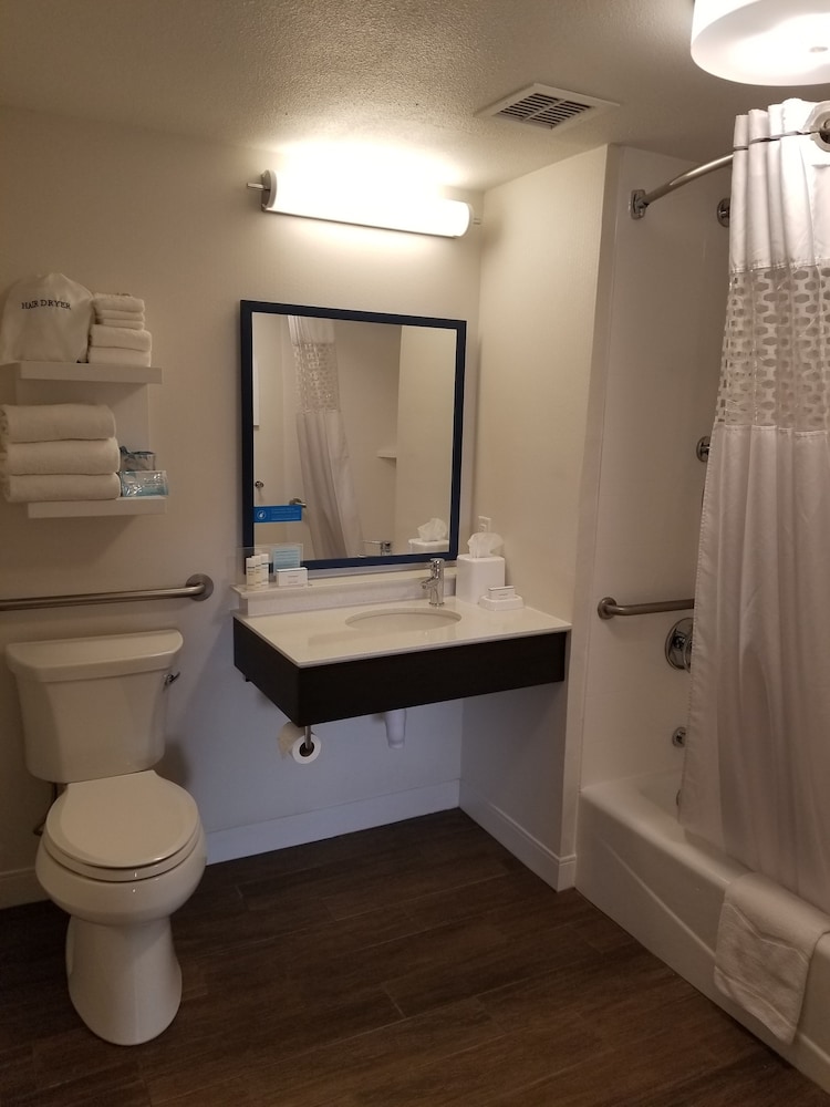 Hampton Inn by Hilton Minneapolis Eagan - photo 22