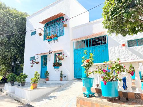Cabaña La Aldea Santorini Colombiano — hotel in Puerto Triunfo
