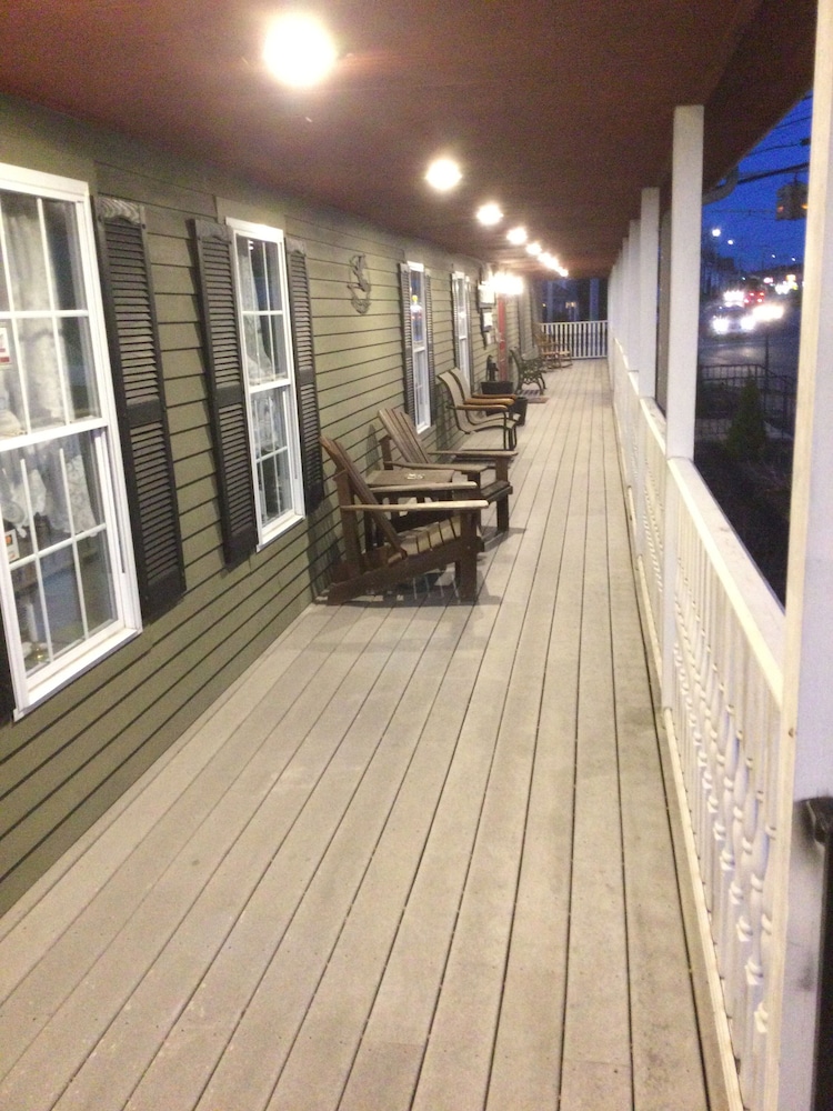 Stagecoach House Inn - photo 73