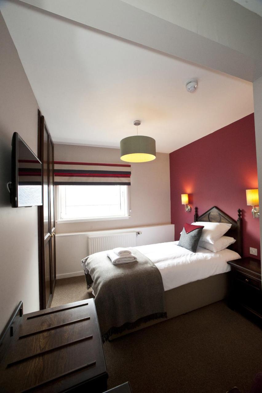 The Crown Inn — Stornoway