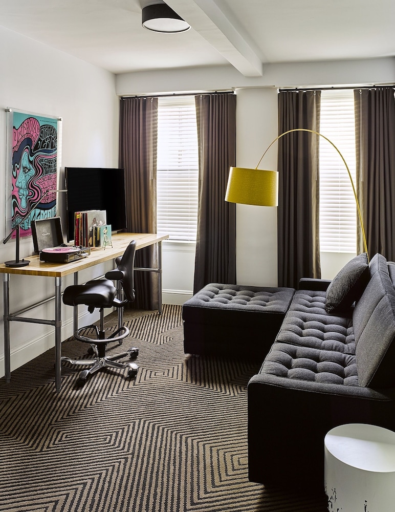 Hotel Zeppelin San Francisco - photo 11