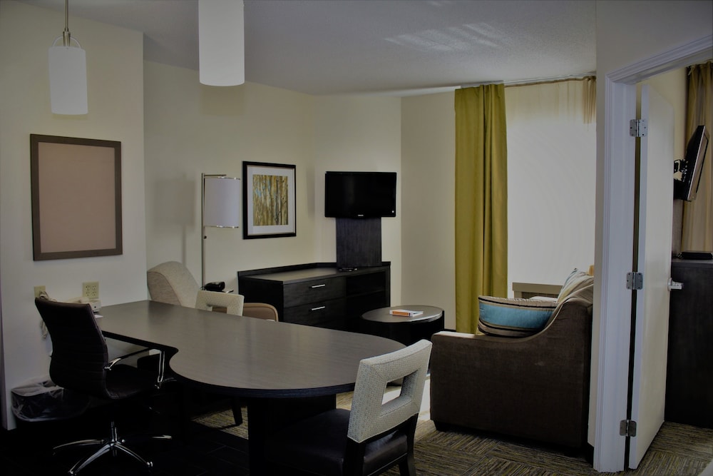 Candlewood Suites East Syracuse Carrier Circle by IHG - photo 15