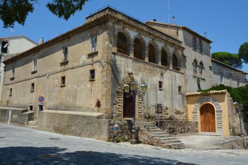 Palazzo Jannoni Holiday — 4-Star Luxury Hotel in Sant'andrea Apostolo Dello Ionio, Italy