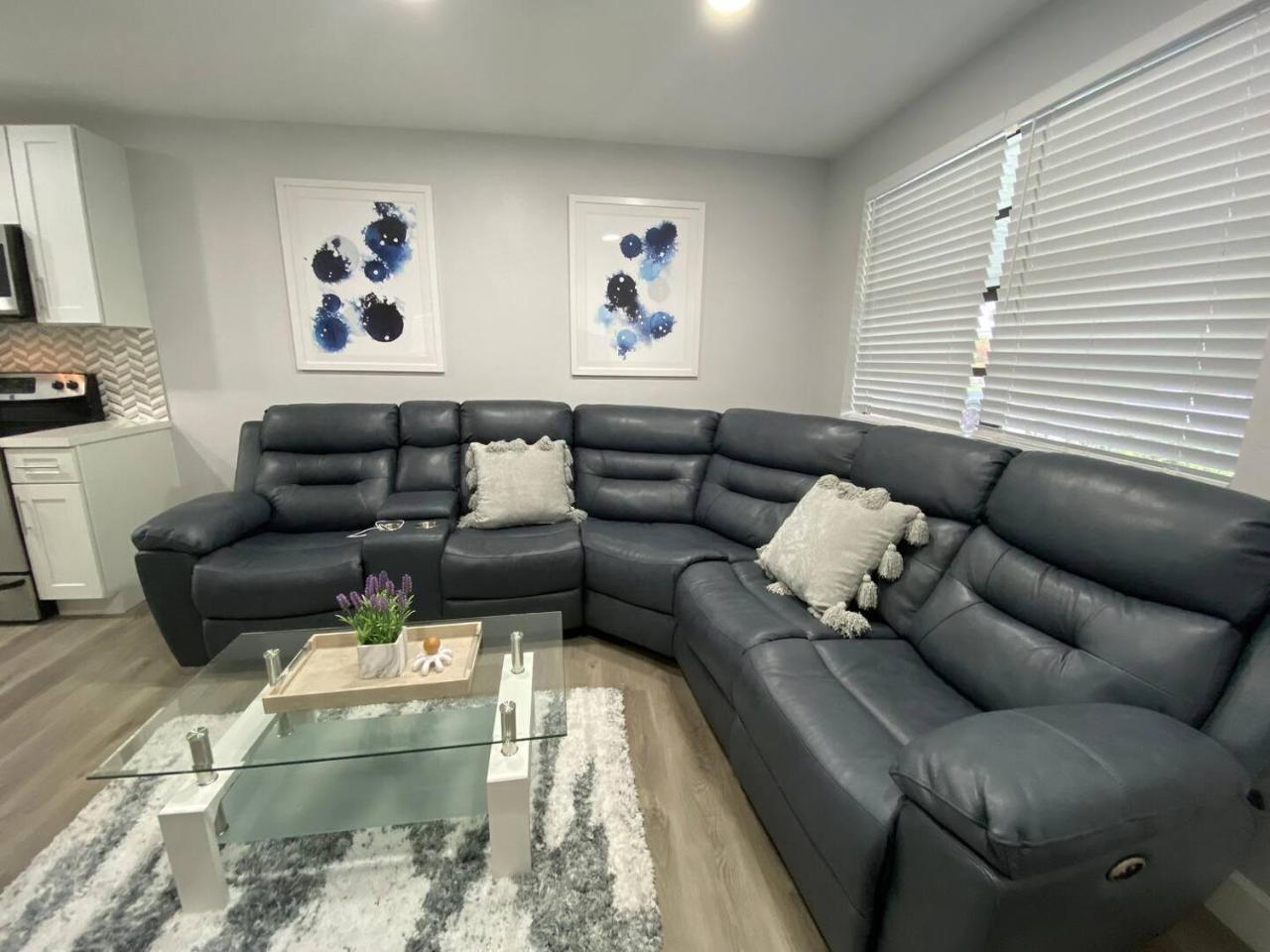 Rachaels Upscale 3 bedrooms Luxury Home — 4-Star Luxury Hotel in Fort Lauderdale, United States