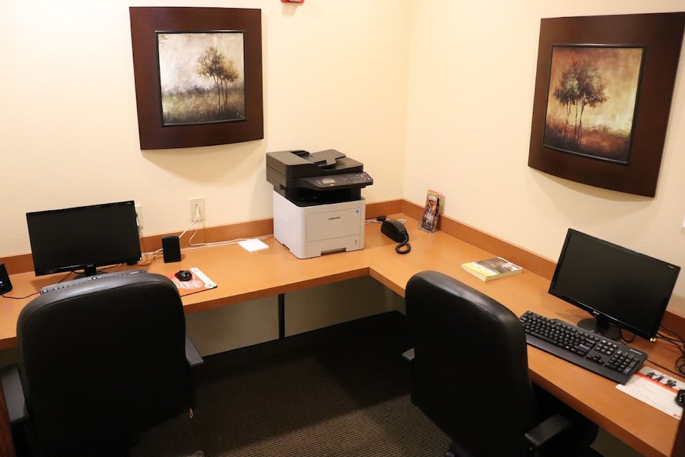 Candlewood Suites Cape Girardeau by IHG - photo 62